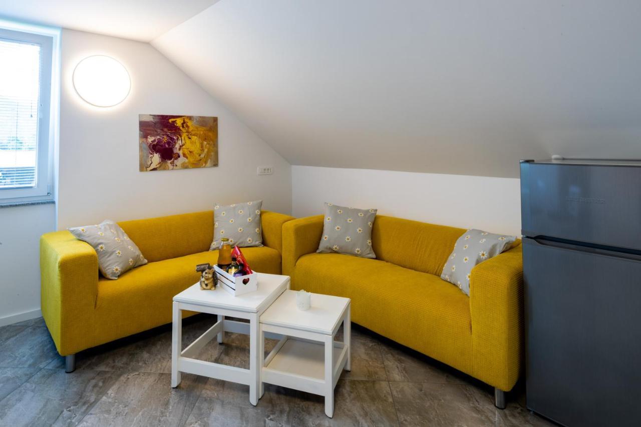 Aparthouse Jana Breg Zirovnica Kültér fotó