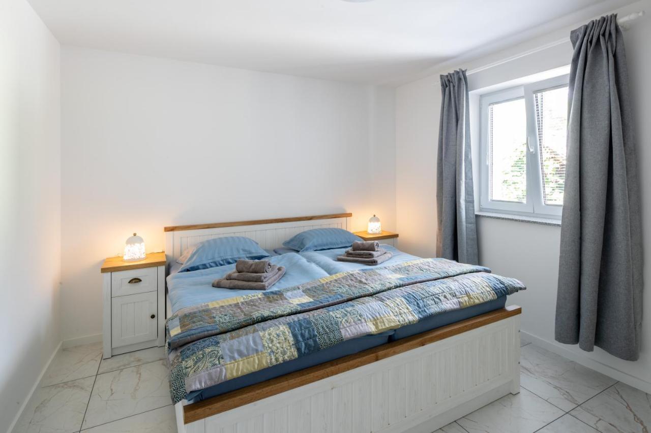 Aparthouse Jana Breg Zirovnica Kültér fotó