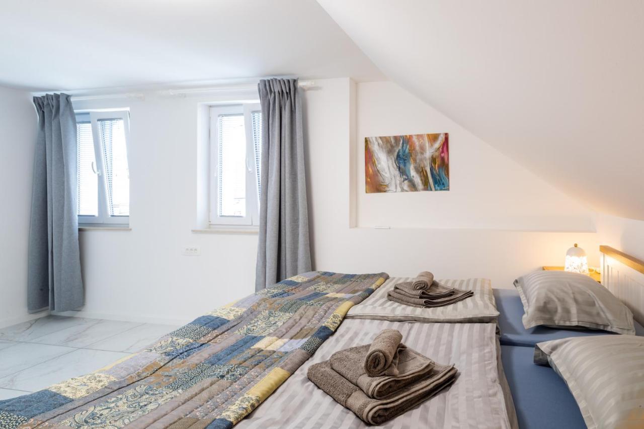 Aparthouse Jana Breg Zirovnica Kültér fotó